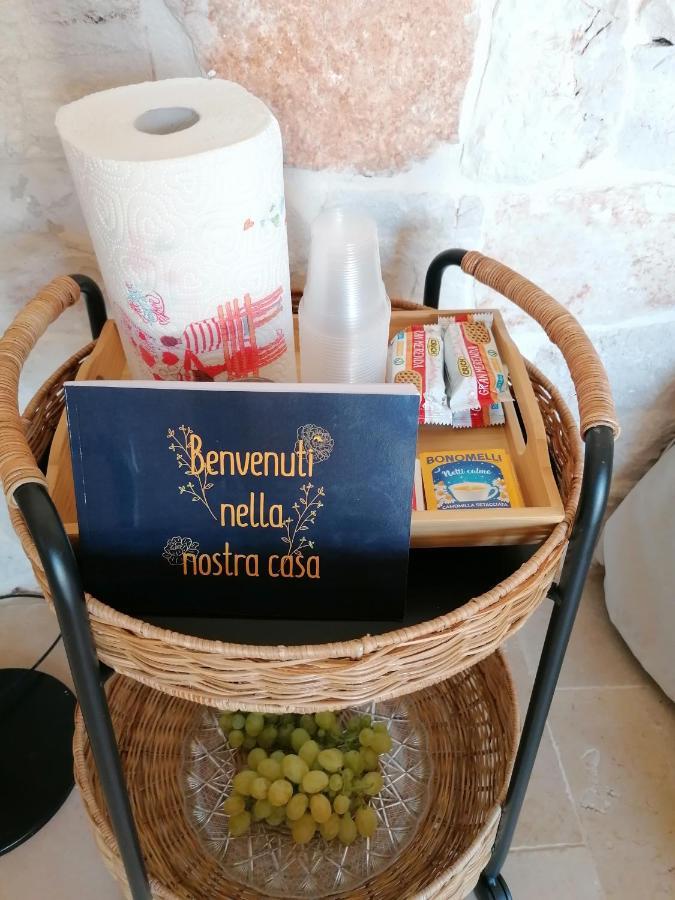 Trullo Del Sol Guest House Челие Месапика Екстериор снимка